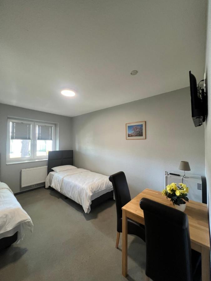 Motel Am Outletcenter Neumuenster Ngoại thất bức ảnh